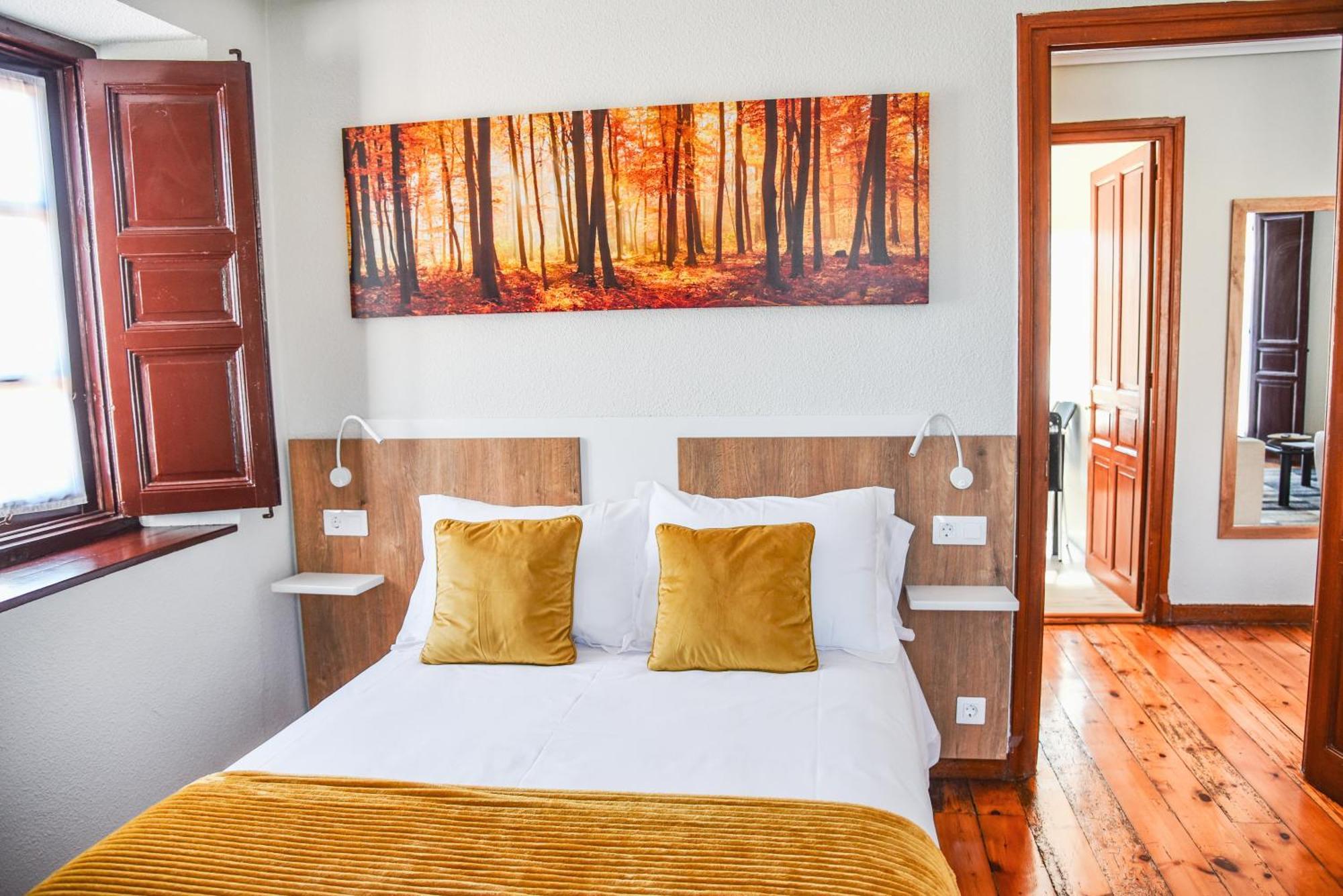 La Lombana Apartment Sobremazas Luaran gambar